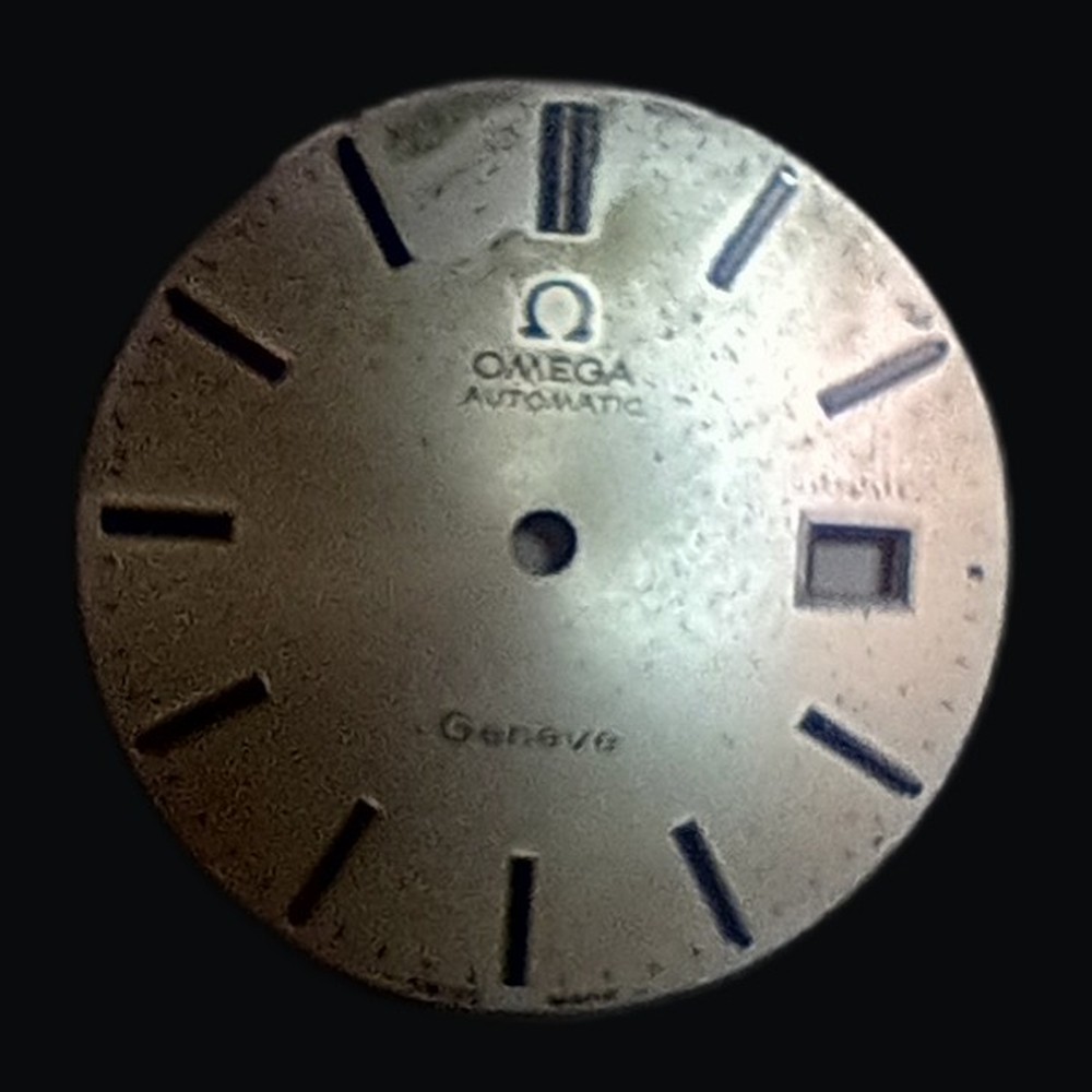 Omega Genève dial before refinishing